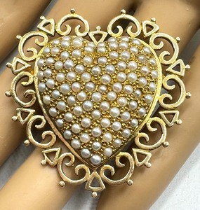lot 19B image: Antique Victorian 14k and Pearl Heart Shaped Pendant  Brooch