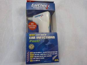 lot 366 image: Ear Check Monitor...