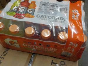 lot 416 image: Gatorade 24 pack Variety 20 oz Bottles