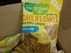 lot 422 image: 12 x 4.5 oz Bags Cauliflower Tortilla Chips best date 11142023