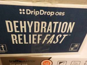 lot 433 image: 100 packets Drip Drops Dehydration Relief Fast Lemon