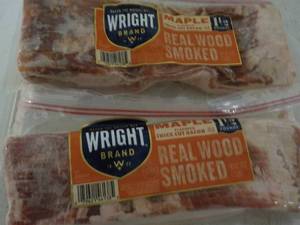 lot 485 image: G 2 x 24 oz Frozen Pkgs Maple Real Wood Smoked Bacon