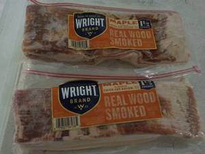lot 486 image: G 2 x 24 oz Frozen Pkgs Maple Real Wood Smoked Bacon