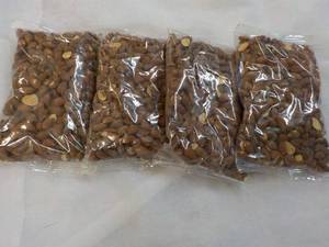 lot 519 image: 4 x 16 oz Bags Whole Almonds Roasted No Salt