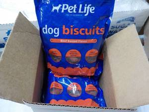 lot 81 image: 4 x 15 oz Bags Pet Life Dog Biscuits