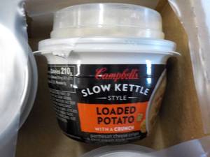 lot 115 image: 12 ct Campbells Slow Kettle Style Loaded Potato Soup with a Crunch best date 08152023