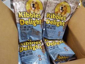 lot 189 image: 10 x 14 oz Bags Kibbles Delight Dog Food