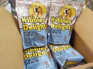lot 190 image: 10 x 14 oz Bags Kibbles Delight Dog Food