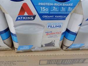 lot 237 image: 12 x 11 oz Atkins Creamy Vanilla Shakes best date 111123