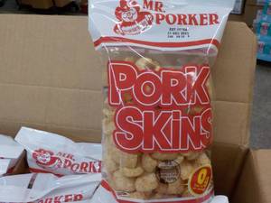 lot 269 image: 16 x 2.75 oz Bags Pork Skins best date 12312023