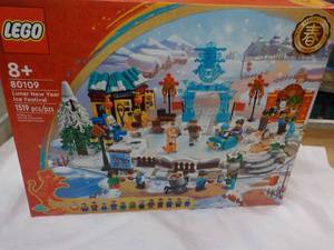 lot 304 image: LEGO Lunar New Year Ice Festival- new in a box