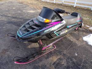 1994 Polaris Indy 500 Snowmobile
