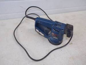 Ryobi Random Orbital Saner