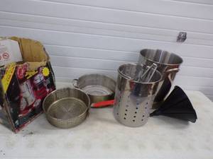 Turkey and Fish Fryer Pots