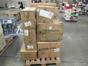 lot 109 image: Pallet of Store Overstock Store and Ecommerce Product and Returns - Vickerman