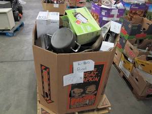 lot 130 image: Pallet of Store Overstock Store and Ecommerce Product and Returns