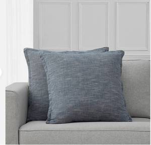 lot 286 image: NEW Members Mark 2-Pk. Woven Pillows, 22 x 22 - Indigo Blue