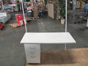 lot 144 image: 3 Drawer Office Desk with Back Rails and Locking Drawers - Has Keys