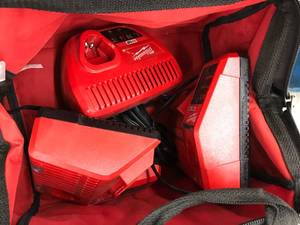 MILWAUKEE BAG AND 3 CHARGES