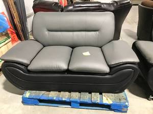 USED LOVESEAT COUCH