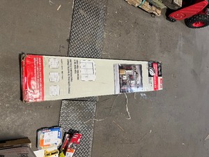 lot 37 image: Everbilt 5 ft. - 8 ft. Heavy Duty Closet Organizer Kit Customer Returns See Pictures