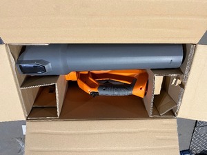 lot 46 image: RIDGID 18V Brushless 130 MPH 510 CFM Cordless Battery Leaf Blower (Tool Only) Customer Returns See Pictures