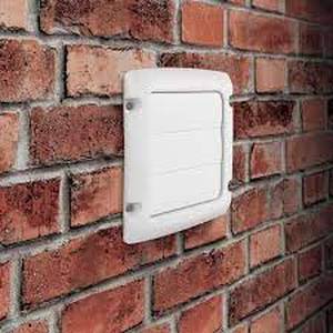 lot 7 image: Everbilt 6 in. Louvered Exhaust Hood in White