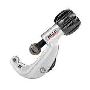 lot 55 image: Rigid 18 in. to 1-18 in.150 Constant Swing Copper Pipe & Stainless Steel Tubing Cutter w Easy Change Wheel Pin