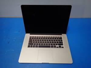 Apple&nbspMacBook Pro A1398 &nbspINTEL(R) CORE(TM) I7-4770HQ CPU  2.20GHZ  16GB DDR3L SDRAM  NO HD  NO IOS  15.4 screen with 1920 x 1080 HD Resolution  Includes Charger