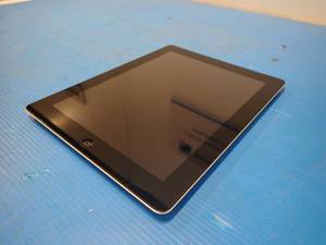 Apple&nbspiPad 4th Gen A1460  16GB of storage  Cellular Carrier Unlocked  Includes Charging Cable