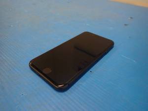 Apple&nbspiphone 8 A1863  64GB of storage  Cellular Carrier Unlocked  Includes Charging Cable&nbsp