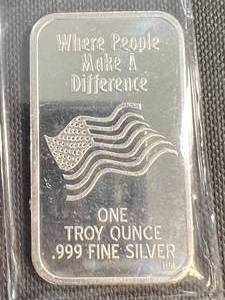 1 TROY OZ .999 FINE SILVER DONALD TRUMP WANTED FOR PRESIDENT BAR