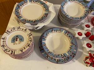 Snowman Serenade Dinnerware