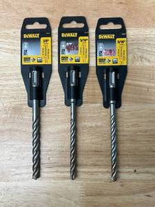 lot 41 image: DEWALT Lot of 3- SDS Plus Drill Bits