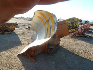 lot 8 image: Wausau Snow Plow MV-86
