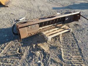 lot 16 image: Steel Salt Spreader