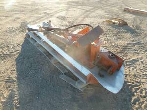 lot 23 image: Wausau 12 Snow Plow Wing