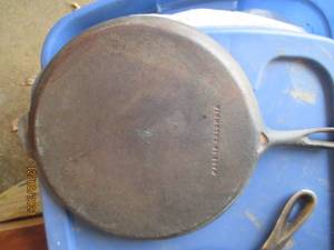 lot 126 image: Cast Iron pan made in Columbia