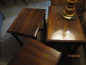 lot 242 image: Well made set of (3) wood Nesting tables and tall wood base lamp