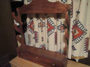 lot 254 image: Vintage Wood gun rack shelf with locking storage compartment including the key