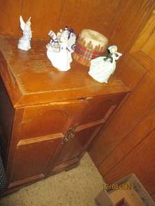 lot 4 image: Vintage wood short style 2-door wardrobe plus home decor figurines and large 3-wick candle
