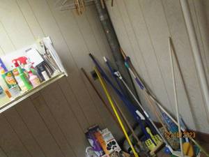 lot 14 image: Large lot of cleaning tools and supplies