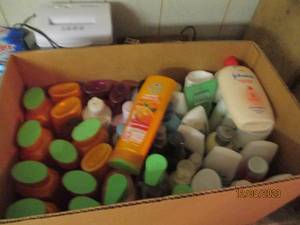 lot 18 image: Large assortment of personal care cleaners and supplies
