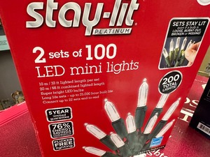 lot 60 image: Energy Star Sylvania Stay-Lit Platinum 100 Led Mini Holiday Lights (Pure White) (2 Pack) - Open Box Like New