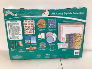 lot 73 image: Squishmallows All About Squish Collection Carl The Hamburger Exclusive -  New damaged box