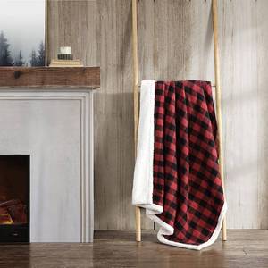 lot 30 image: Eddie Bauer reversible Sherpa Flee Throw Blanket New