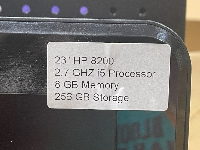 lot 35 image: 23 HP Compaq 8200 Elite