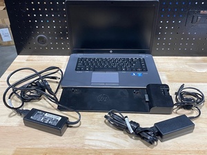 lot 41 image: HP Elitebook 850 G1 Laptop and Docking Station