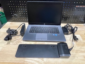 lot 42 image: HP Elitebook 850 G1 Laptop and Docking Station