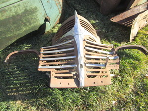 lot 30 image: Vintage Dodge Grill & Radiator